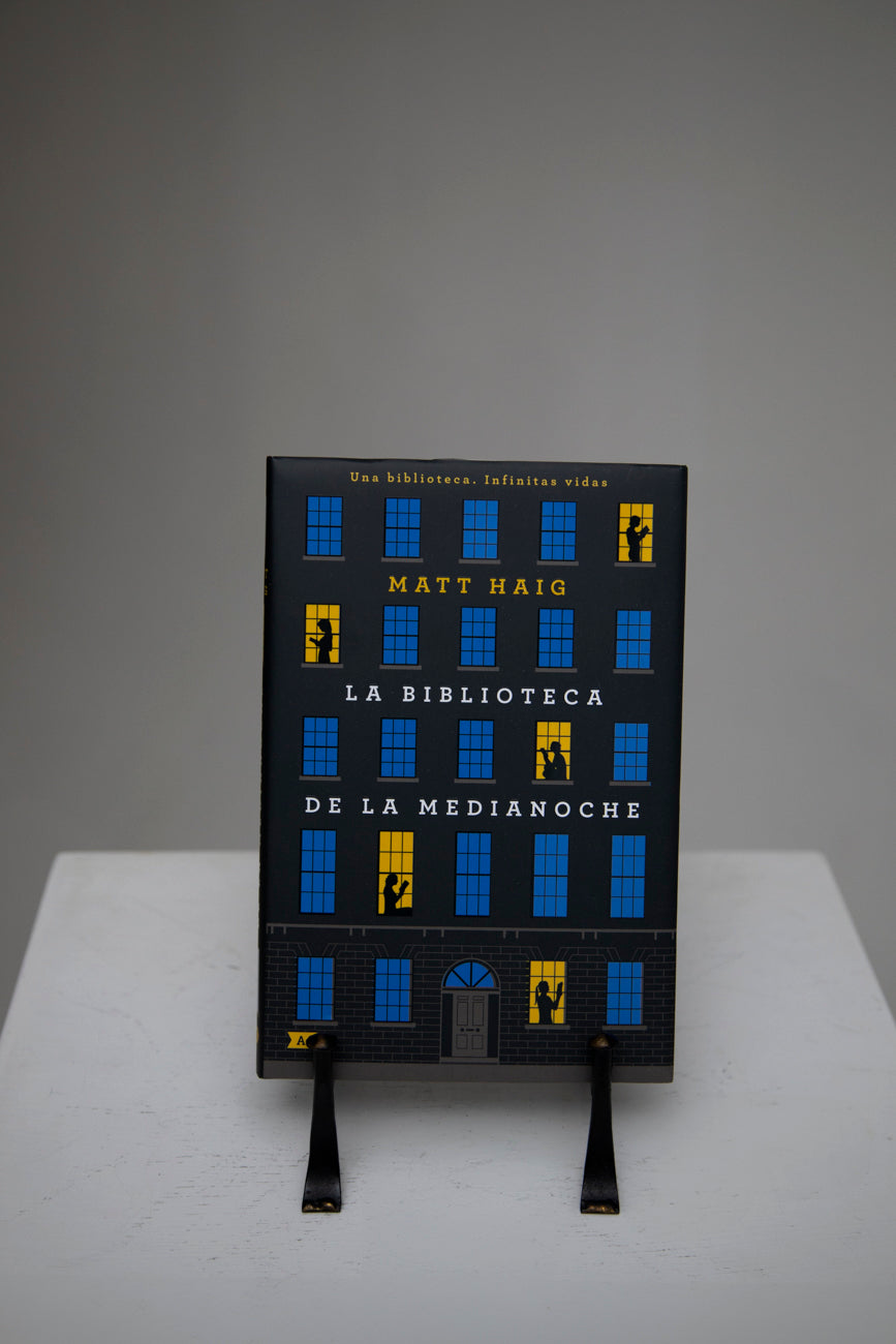 La Biblioteca De La Medianoche