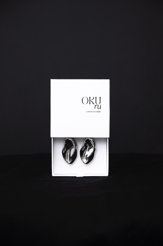 Aretes de forma irregular